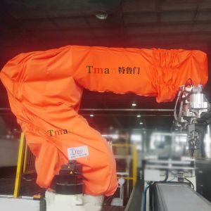 川崎CP180L码垛机器人防尘防护服的作用