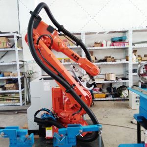 机器人管线包：工业机器人的得力助手